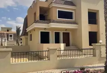 تاون هاوس للبيع - 4 غرف