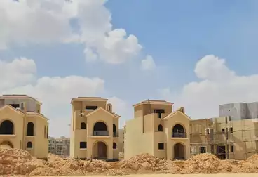 تاون هاوس للبيع - 4 غرف