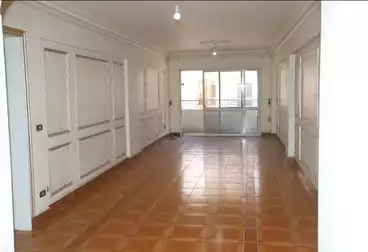 undefined undefined - 3 rooms - floor 6