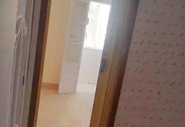 Apartments For sale - 2 rooms - floor 9