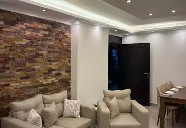 شقق للإيجار - 2 غرف - بالدور 1