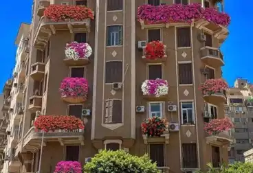 Furnished Apartment For rent - 3 rooms - floor 8