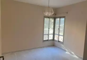 شقق للإيجار - 2 غرف - بالدور 0