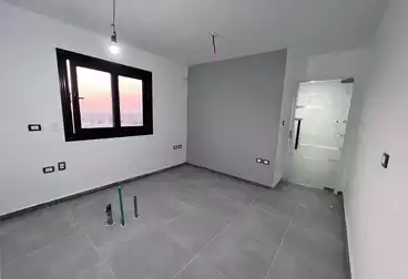 Properties For rent - 2 rooms - floor 5