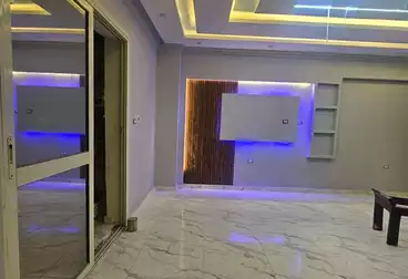 شقق للبيع - 2 غرف - بالدور 1