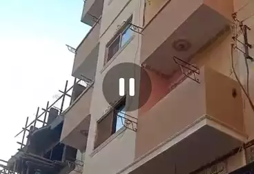 Building For sale - 3 rooms
