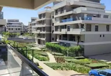 شقق للبيع - 3 غرف - بالدور 2