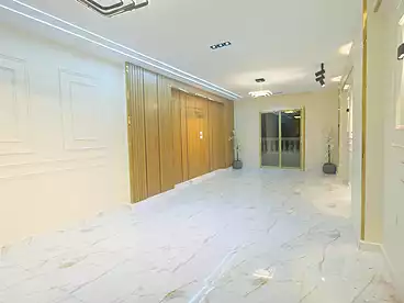 شقق للبيع في شارع المجزر الالي، اللبيني، 160 متر