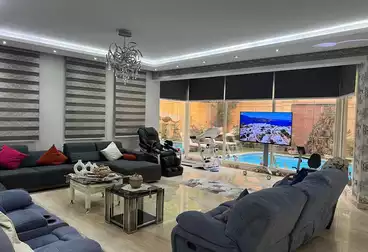 فيلا منفصلة للبيع - 4 غرف