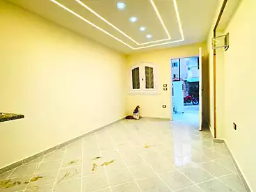 ستوديو للبيع - 1 غرف - بالدور 0
