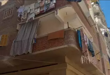 House / Home For sale - 3 rooms