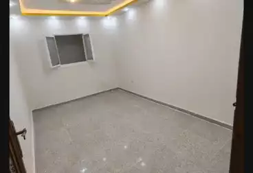 Apartments For sale - 3 rooms - floor 1