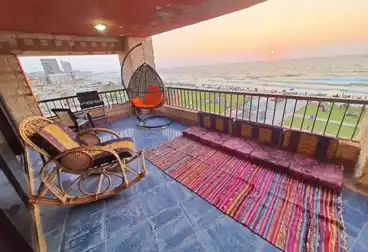 Furnished Apartment For rent - 3 rooms - floor 3