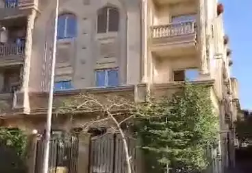 Apartments For sale - 3 rooms - floor 1