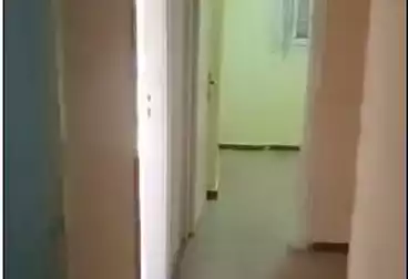 شقق للبيع - 3 غرف - بالدور 1