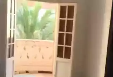 Apartments For sale - 2 rooms - floor 4