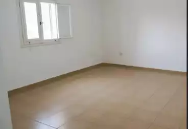Apartments For sale - 2 rooms - floor 4