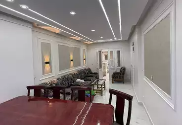 شقق للبيع - 2 غرف - بالدور 5