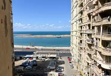 Apartments For sale - 3 rooms - floor 7