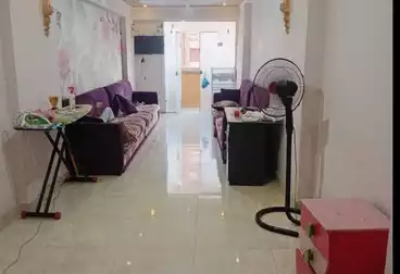 Apartments For sale - 3 rooms - floor 8