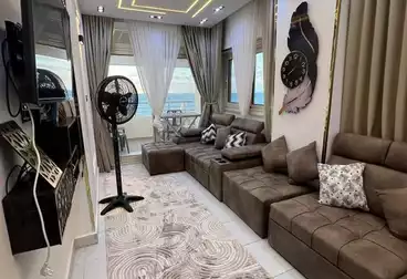 Apartments For sale - 2 rooms - floor 4