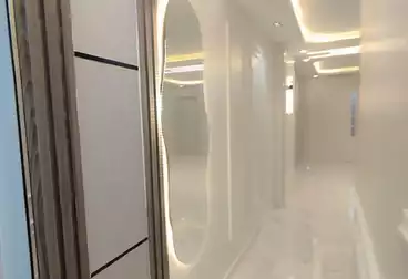 Apartments For sale - 3 rooms - floor 4