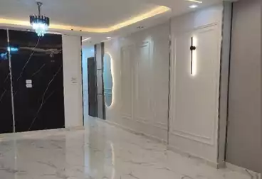 Apartments For sale - 3 rooms - floor 4