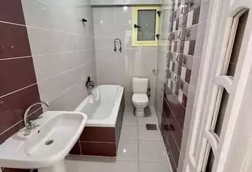 شقق للبيع - 2 غرف - بالدور 10