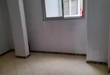 undefined undefined - 2 rooms - floor 5