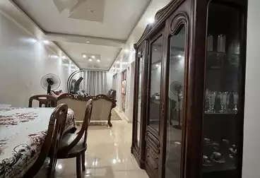 Furnished Apartment For sale - 2 rooms - floor 9