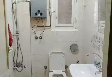 عقارات للبيع - 2 غرف - بالدور 1