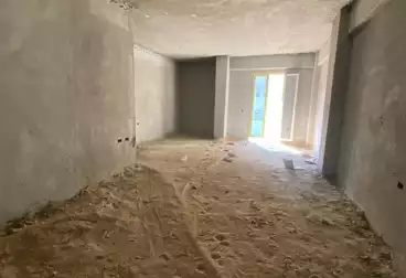 Apartments For sale - 3 rooms - floor 4