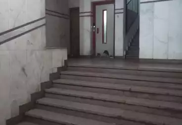 Apartments For sale - 3 rooms - floor 2