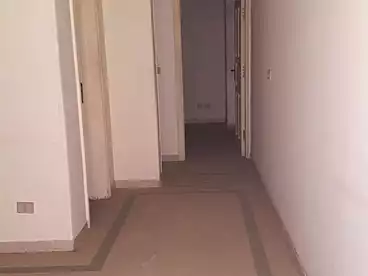 Apartments For sale - 2 rooms - floor 2
