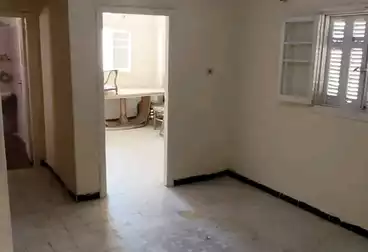 Apartments For sale - 4 rooms - floor 3