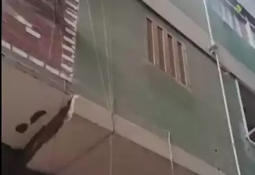 Building For sale - 4 rooms