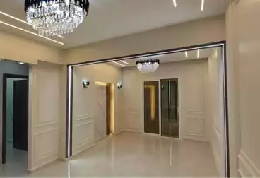 Apartments For sale - 3 rooms - floor 1