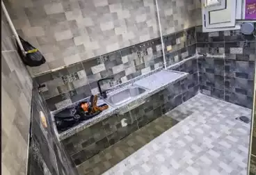 Apartments For sale - 3 rooms - floor 8