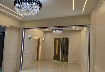 Apartments For sale - 3 rooms - floor 1