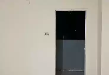 Apartments For sale - 2 rooms - floor 5