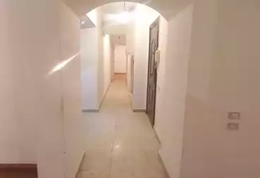 Apartments For rent - 3 rooms - floor 6