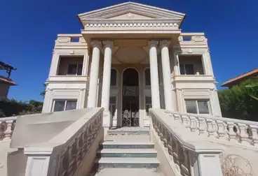 Villas For sale - 5 rooms