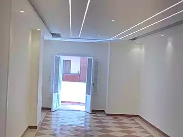 عقارات للبيع - 3 غرف - بالدور 10