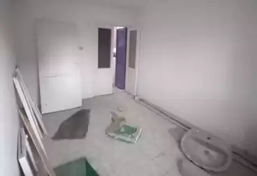 undefined undefined - 2 rooms - floor 6