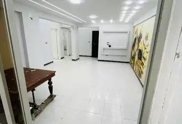 شقق للبيع - 2 غرف - بالدور 4