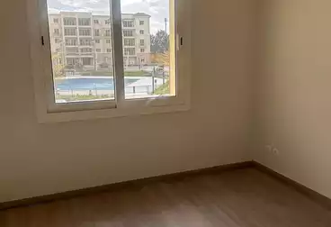 Apartments For sale - 3 rooms - floor 2