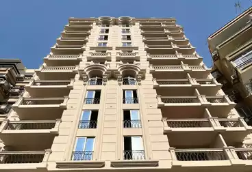 Apartments For sale - 3 rooms - floor 4