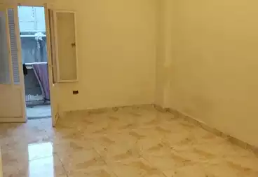 Apartments For sale - 2 rooms - floor 5