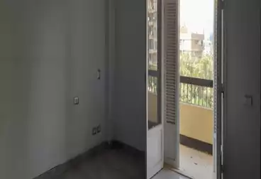 undefined undefined - 2 rooms - floor 3