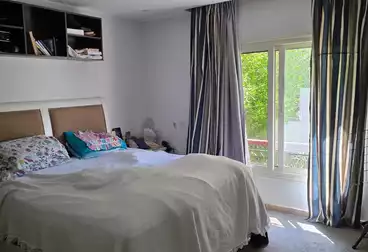 Apartment with Garden For sale - 3 rooms - floor 0